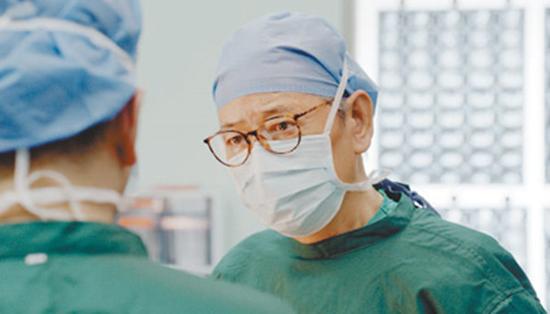 �����t(y��)��